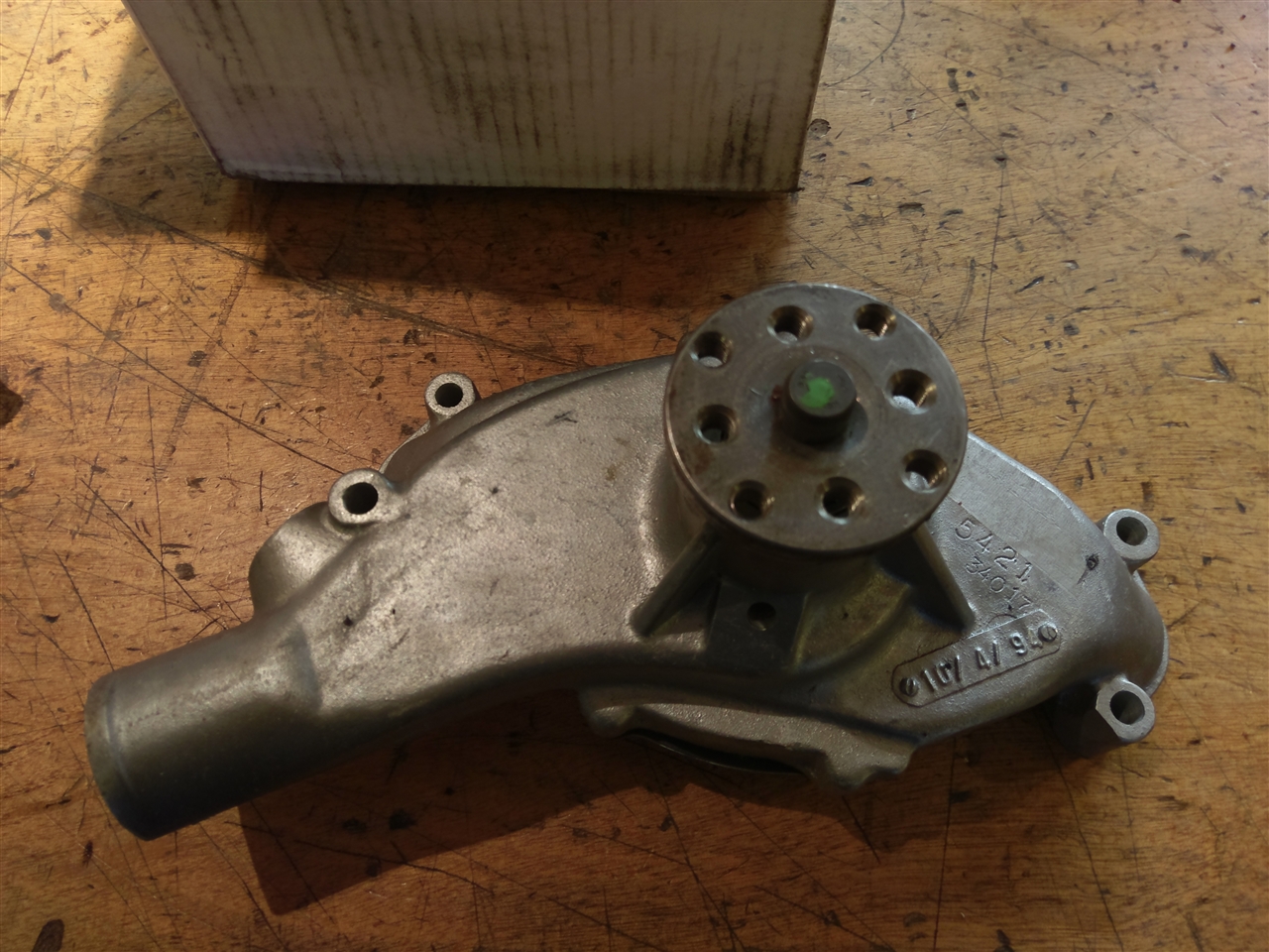 Chevrolet Corvette 427 cid waterpomp