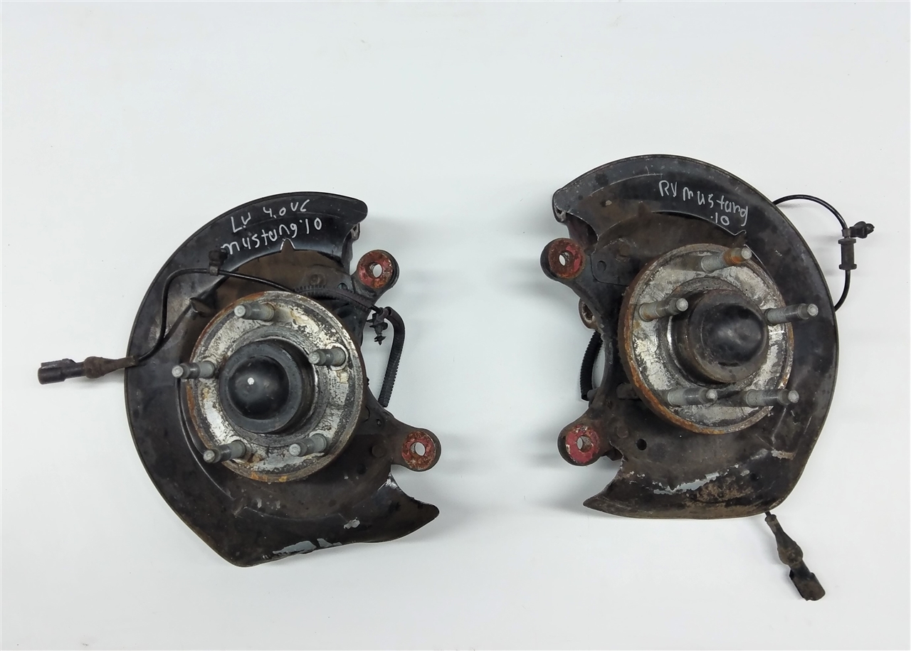 Ford Mustang fuseestuk met lager 2005-2010
