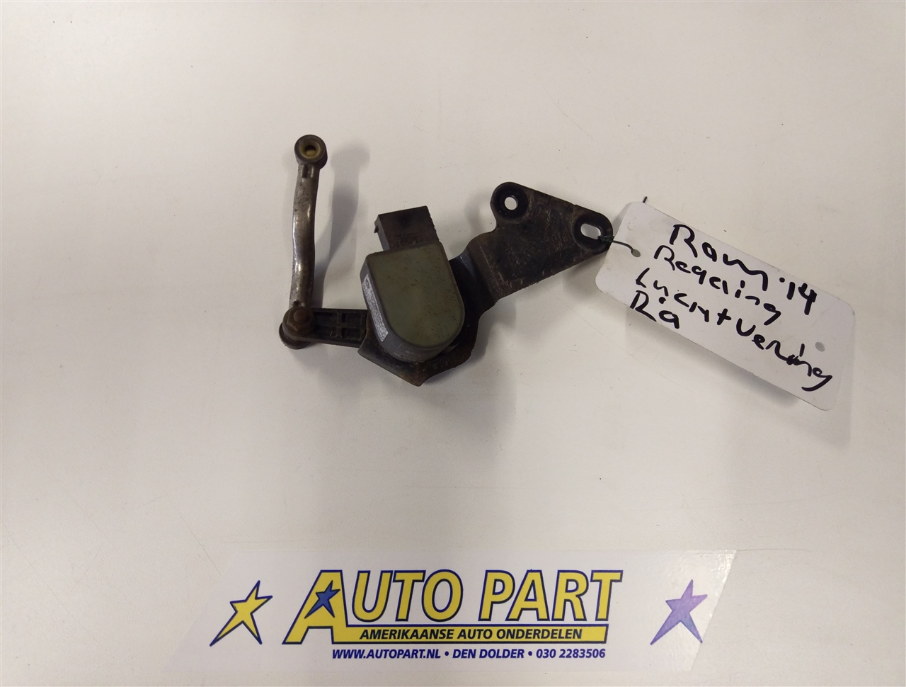 Dodge Ram rijhoogtesensor 2013-2014
