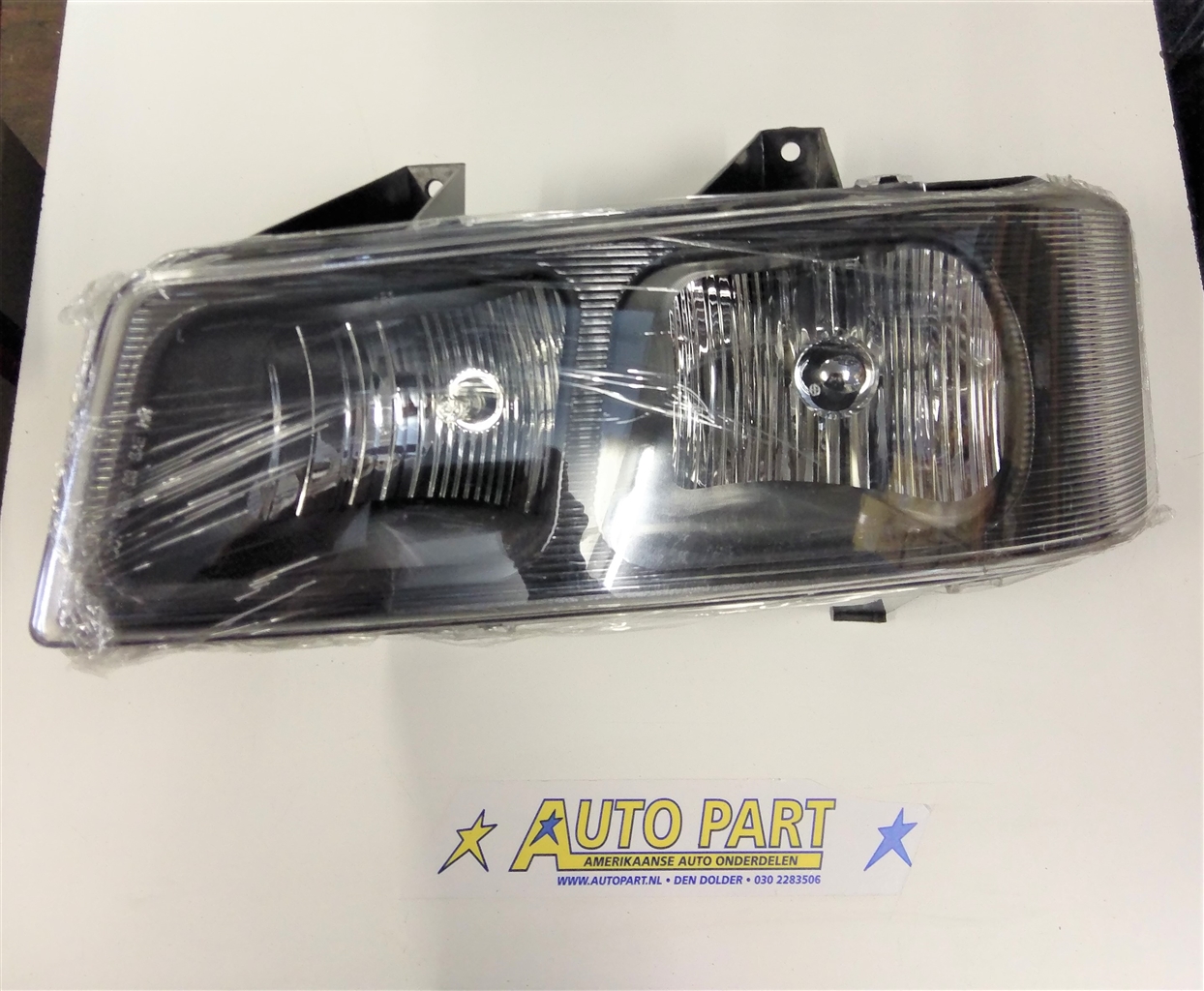 Chevrolet Express koplamp 2003-2020