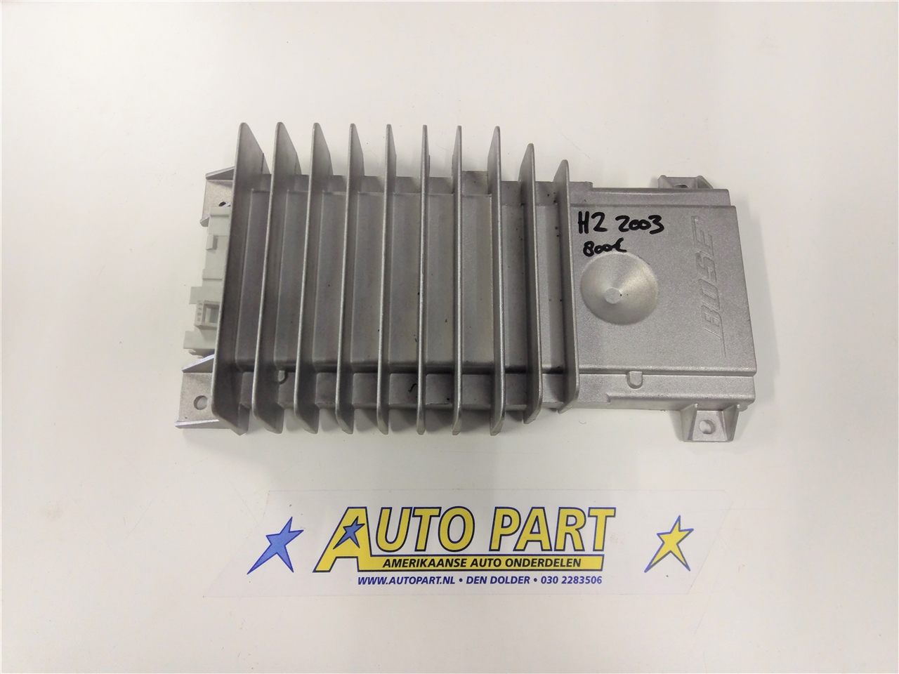 Hummer H2 radio versterker 2003-2004