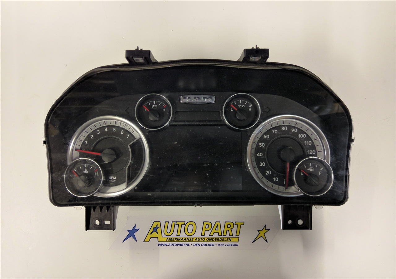 Dodge Ram pickup dashboard klok 2013