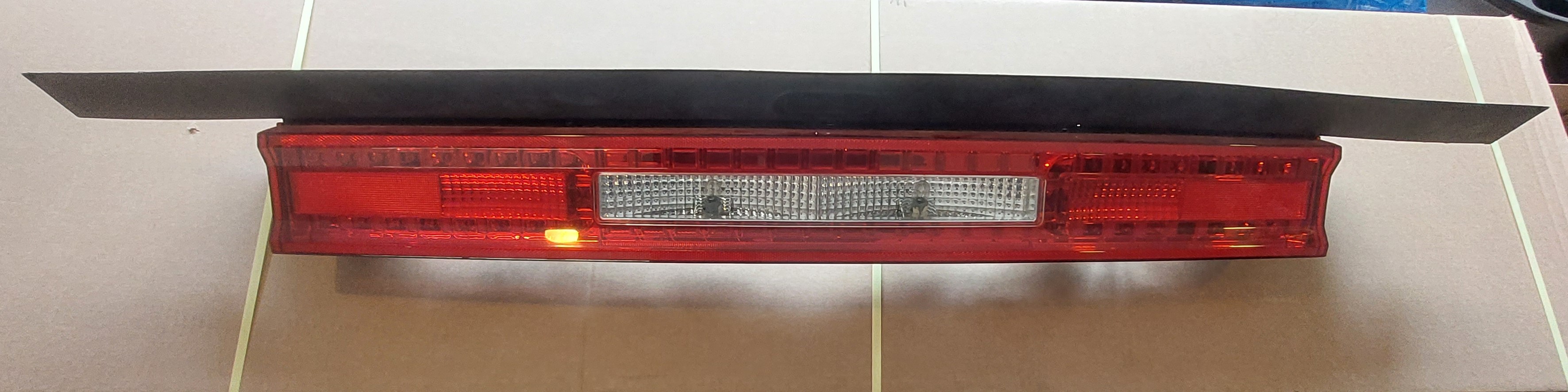 Dodge Challenger achterlicht 2008-2014