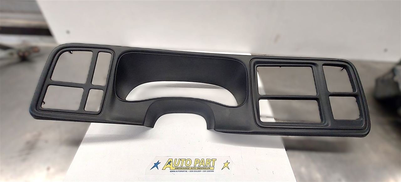 Chevrolet Silverado dashboard front 2003-2006