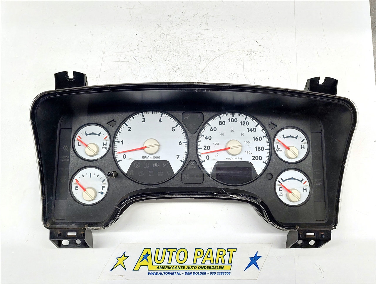 Dodge Ram pickup dashboard klok KMH 2006