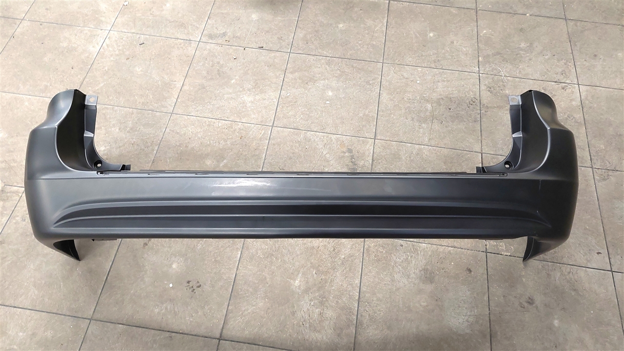 Chrysler Voyager achterbumper hoes 2011-2016