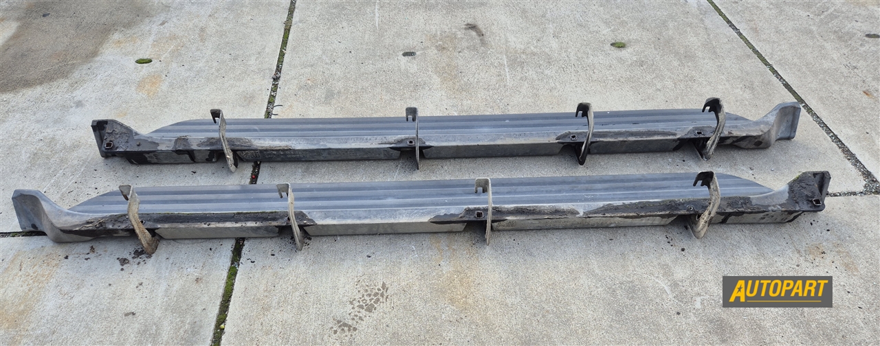 Chevrolet Avalanche runningboard 2007-2013