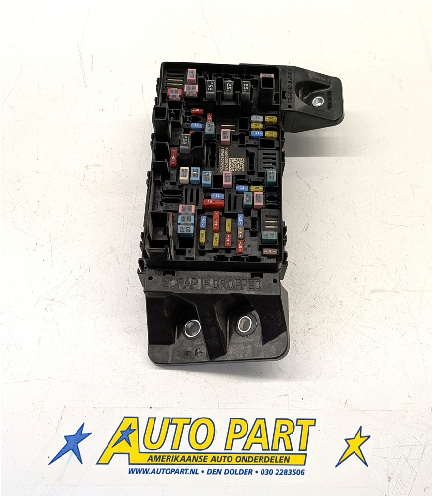 Dodge Ram eTorque 5.7L zekeringkast 2020-2024
