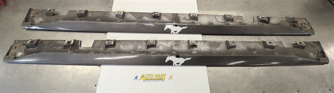 Ford Mustang dorpellijst carbon 2015-2023