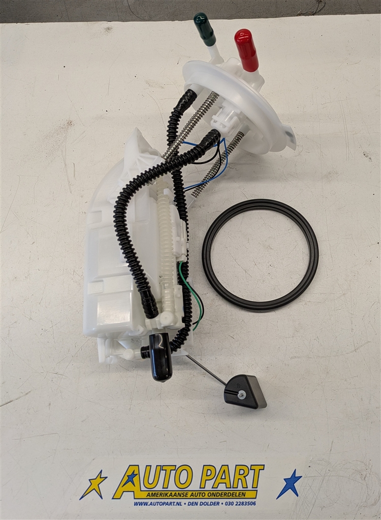 Cadillac CTS benzinepomp met vlotter 2004-2007