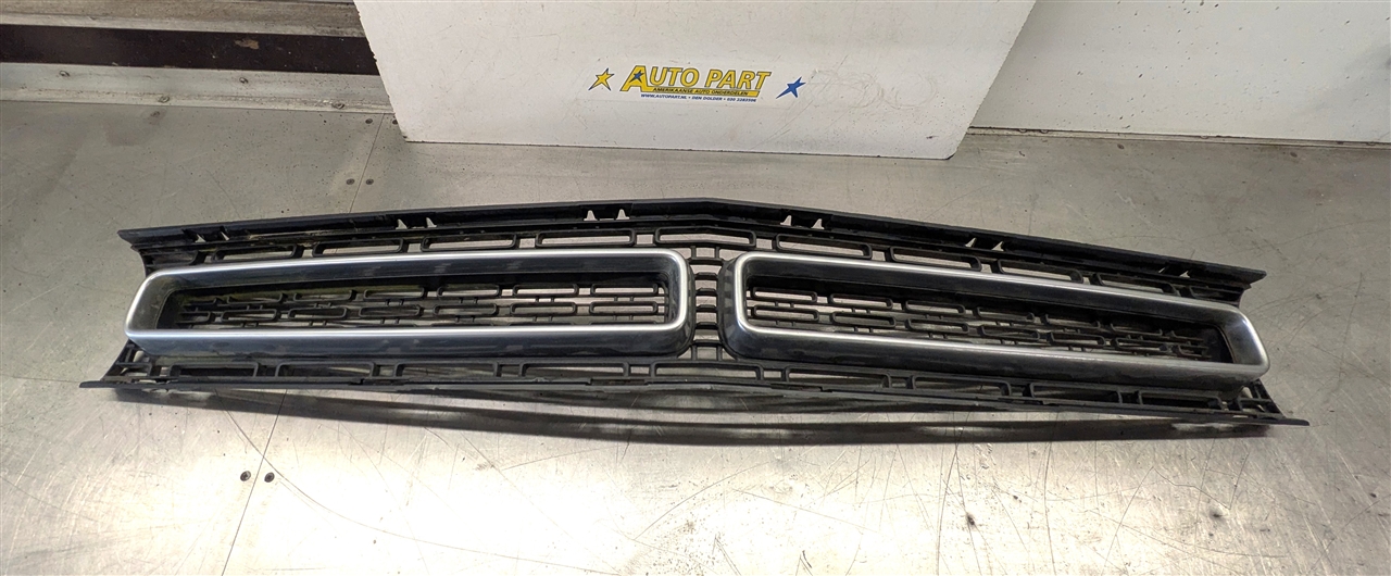 Dodge Challenger grille 2015-2023