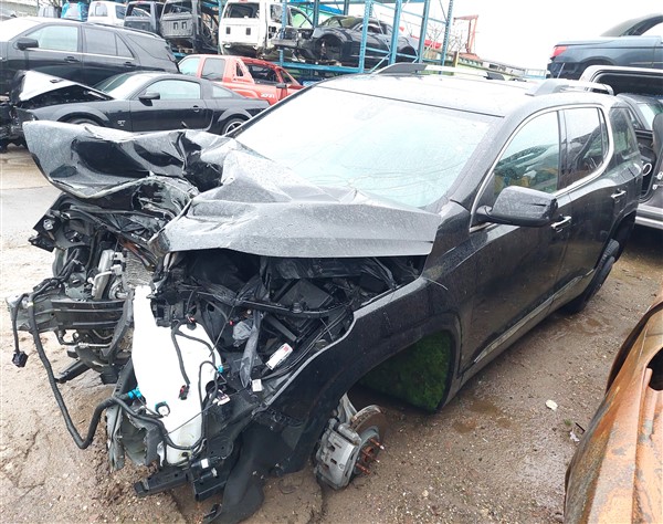 GMC Acadia AWD 2017-2021 voor demontage