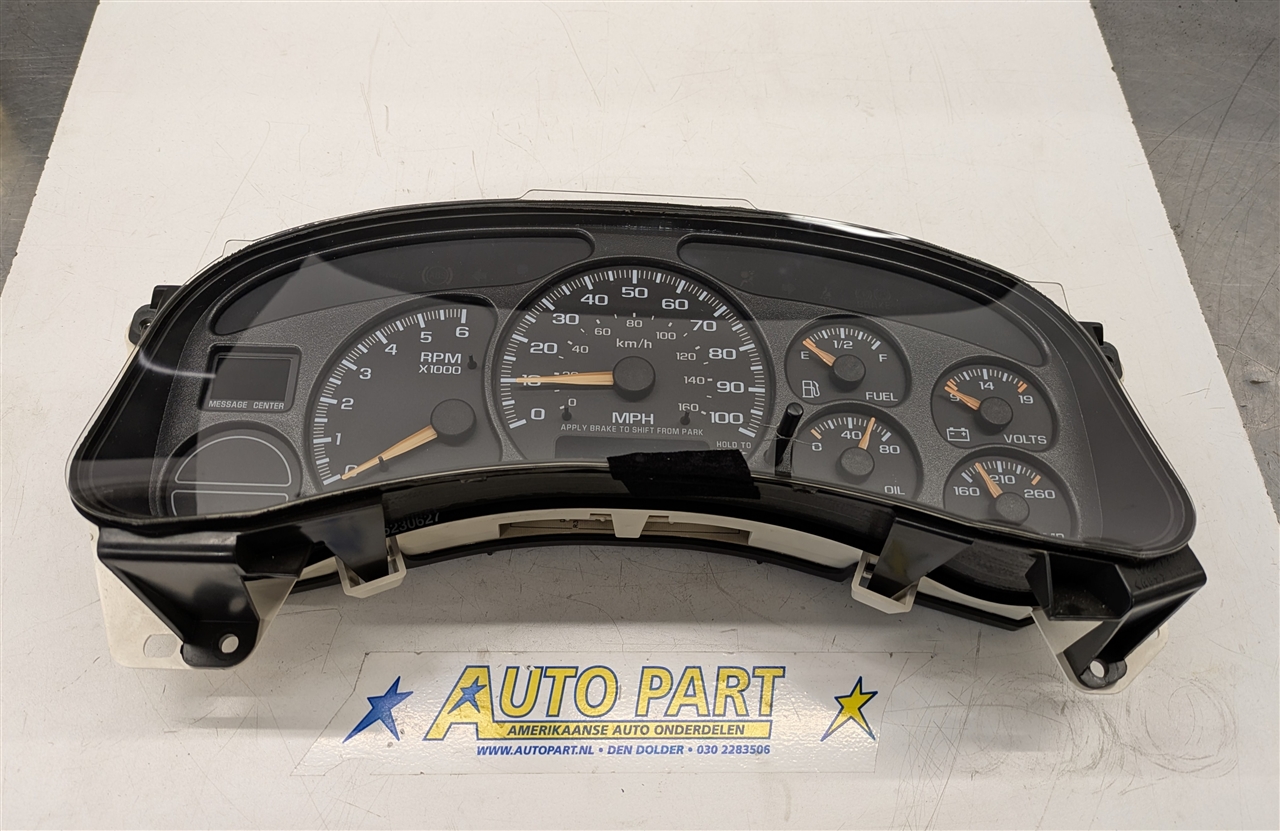 Chevrolet Avalanche dashboard klok 2002
